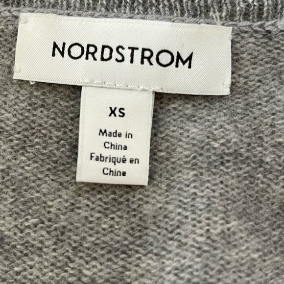 New  NORDSTROM  100% Cashmere V-Neck Sweater XS ~ GORGEOUS Ret $159 - Picture 6 of 8